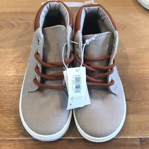 Old Navy High Top Sneaks